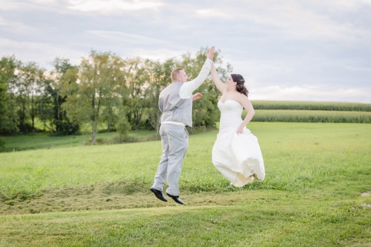 Bride and Groom at Shady Elms Farm