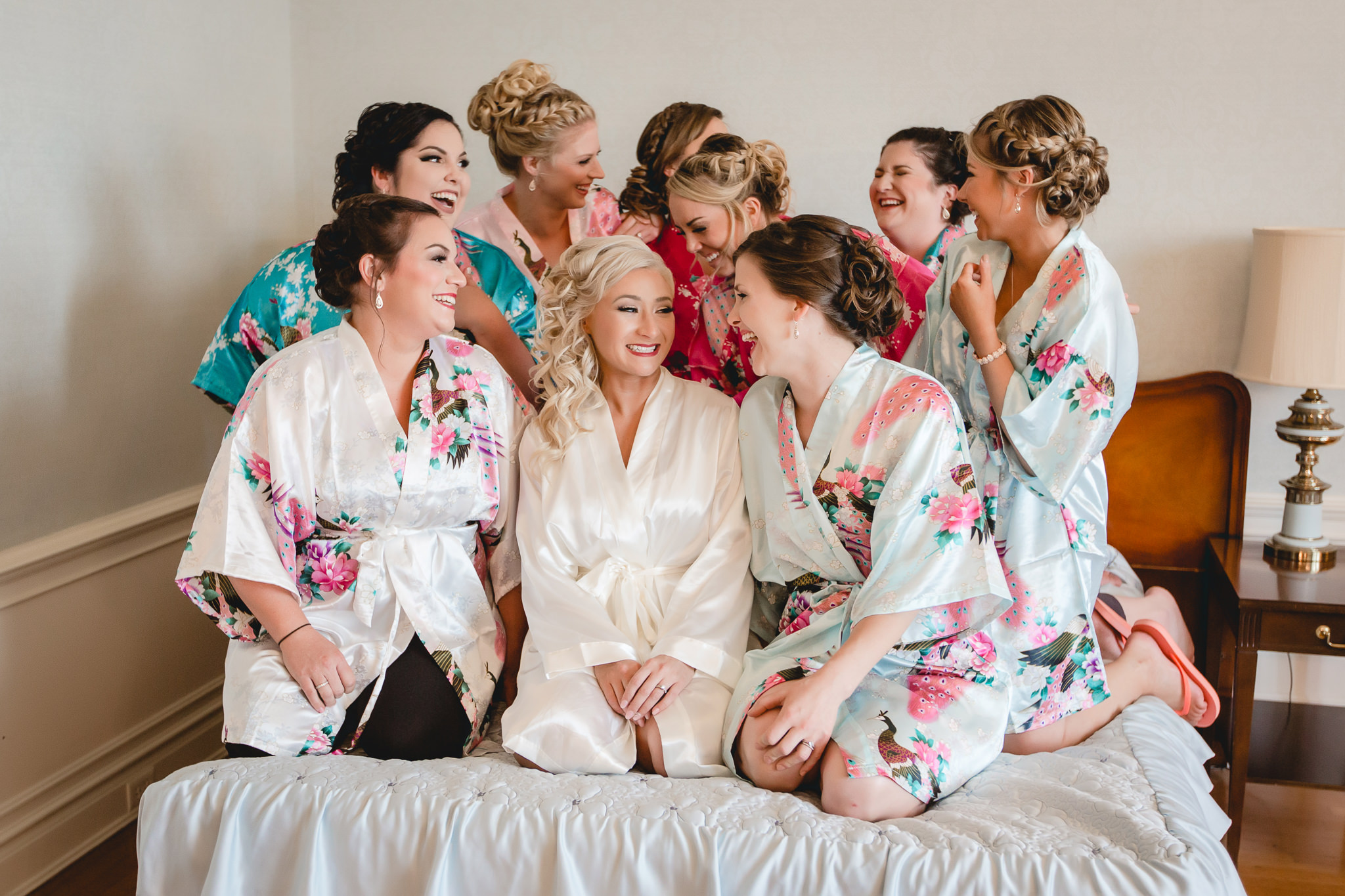 Bride & bridesmaids wearing kimonos at Linden Hall