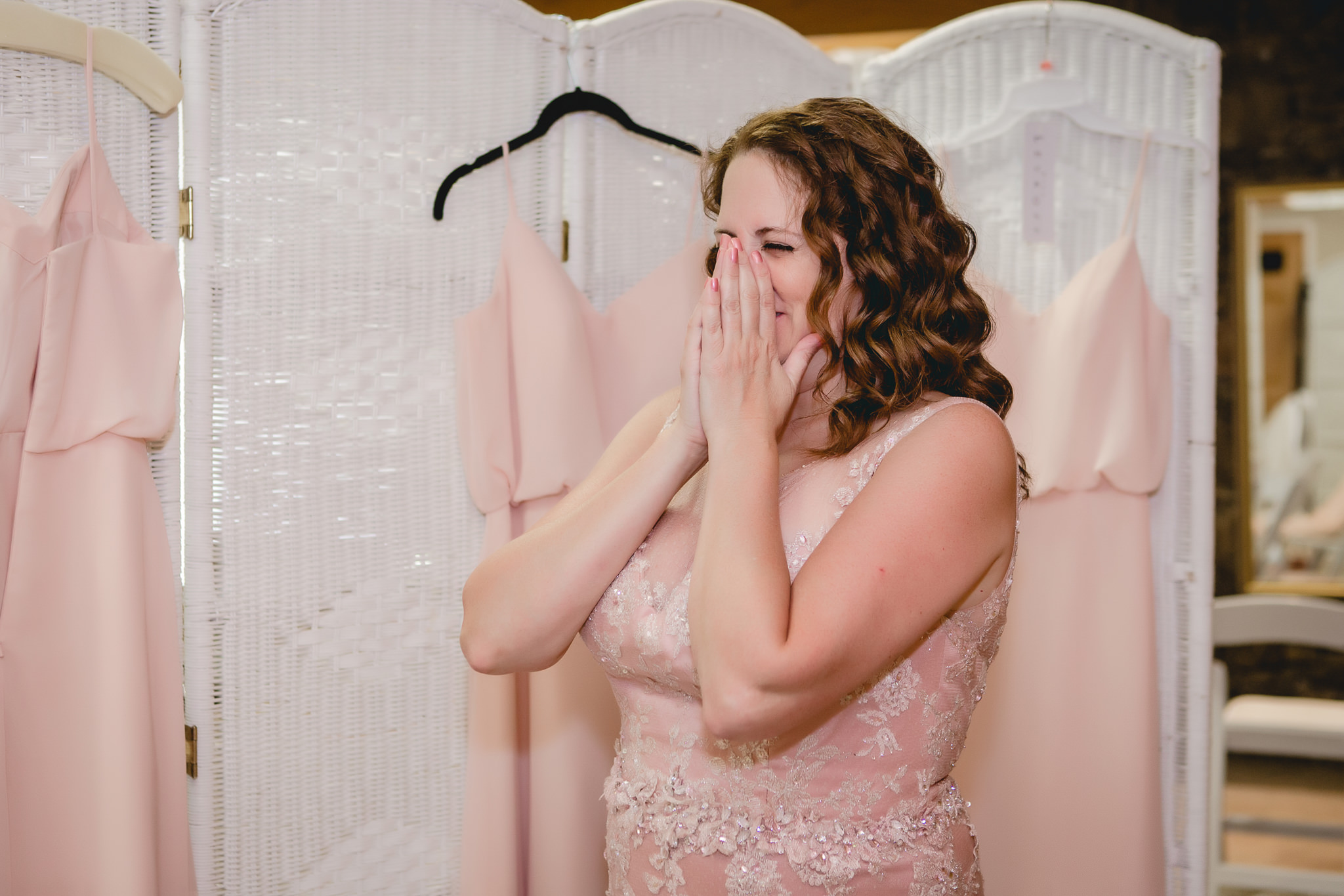 Mother of the bride gets emotional seeing her daughter in her wedding dress
