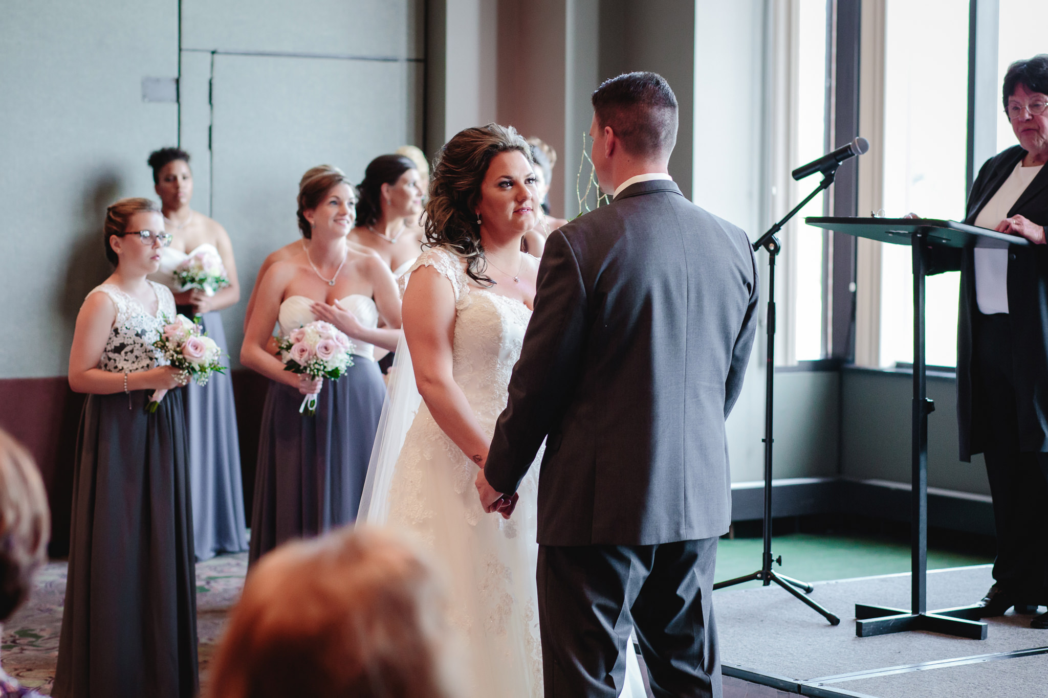 Exchange of vows at Chestnut Ridge Golf Resort