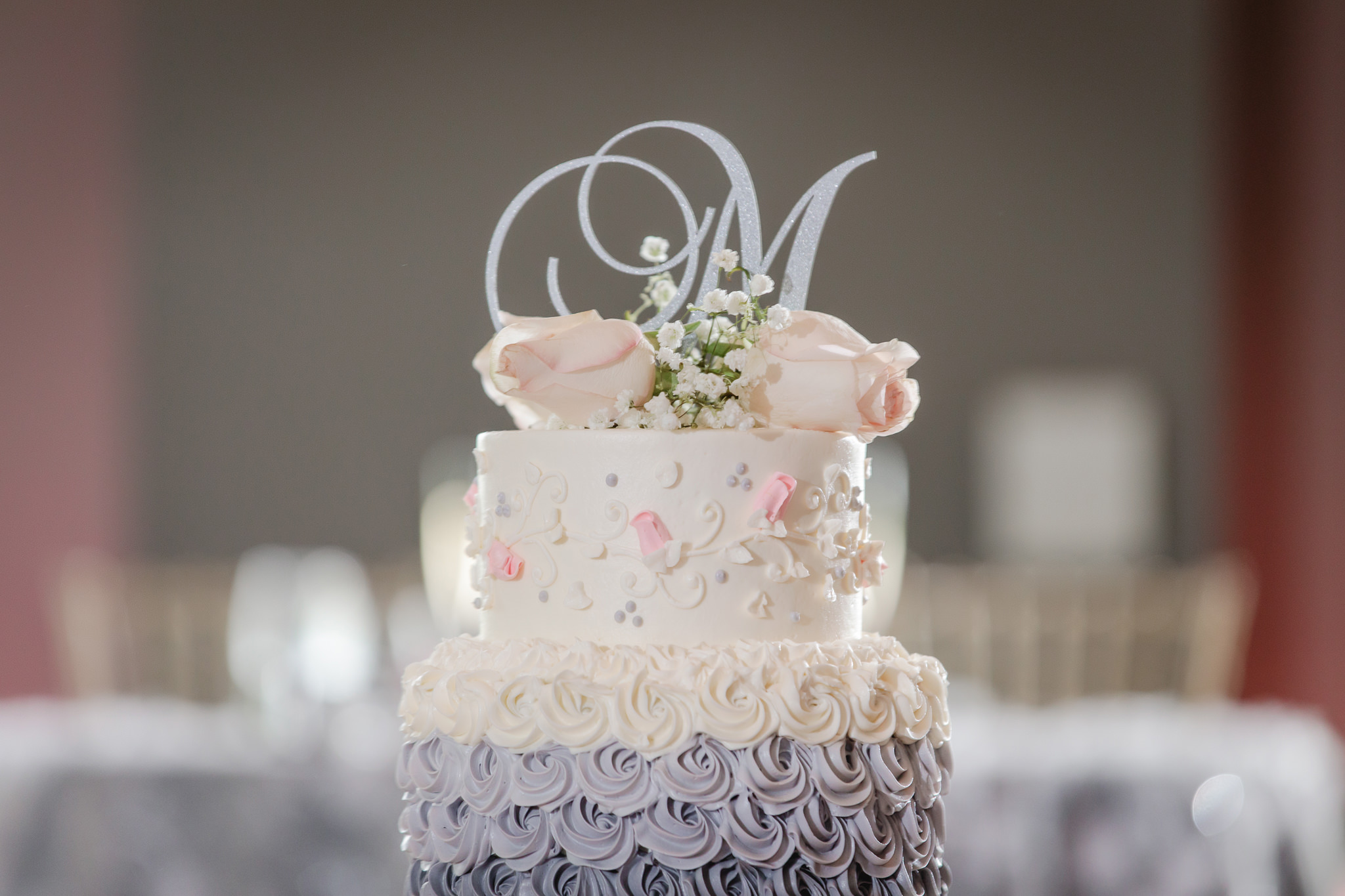 Monogram wedding cake topper at Chestnut Ridge Golf Resort