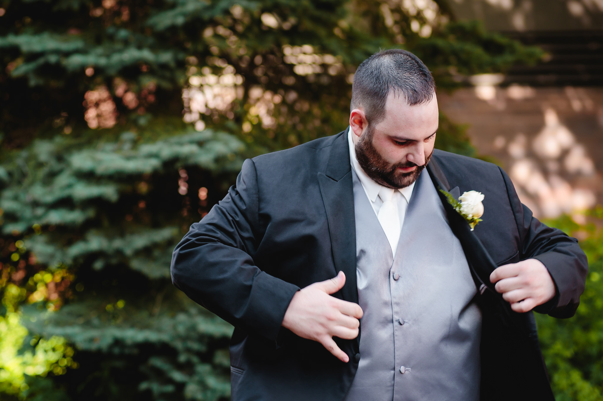 Groom gets ready for his wedding at Duquesne University