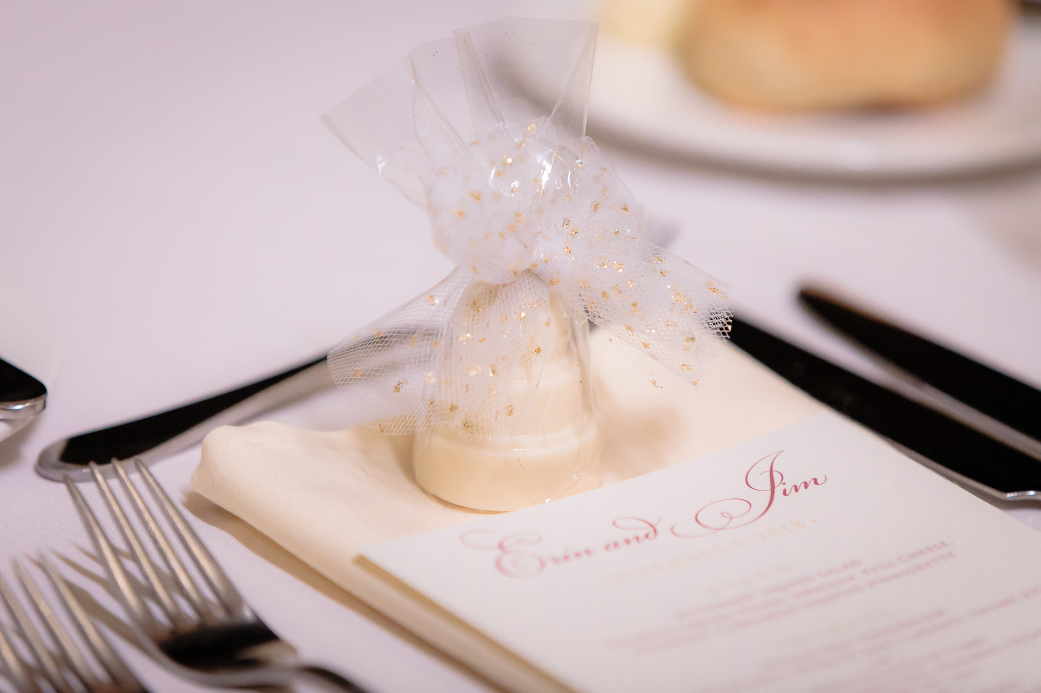 White chocolate wedding favors at a Hotel Monaco wedding in Pittsburgh